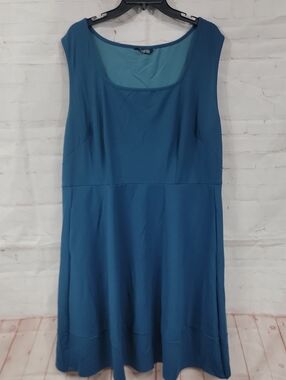 BloomChic Teal Scoop Neck Dress
